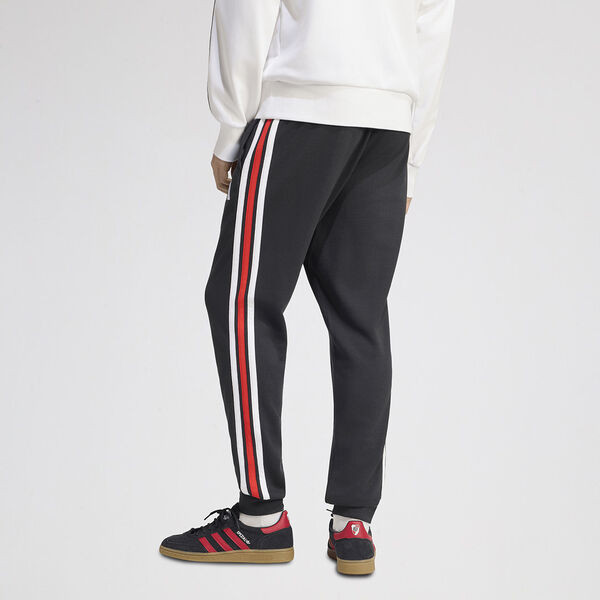 Pantal&oacute;n River Plate adidas DNA Hombre