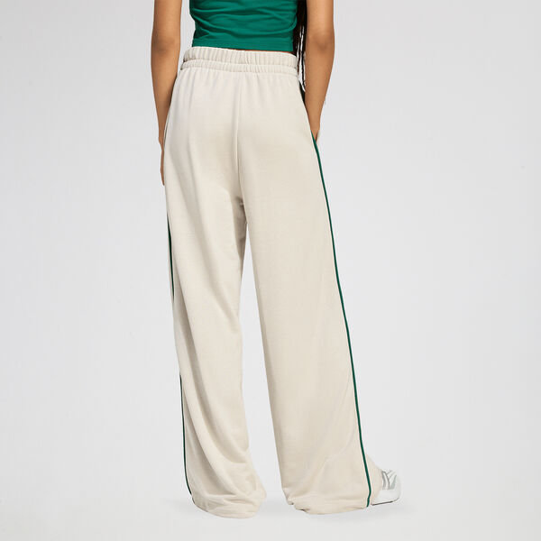 Pantal&oacute;n adidas Seasonal Essentials Colourpop Mujer