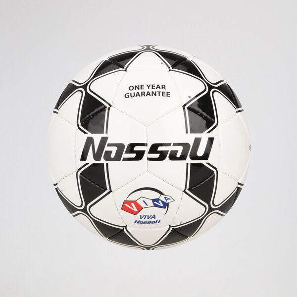 Pelota F&uacute;tbol Nassau Championship Pro N5