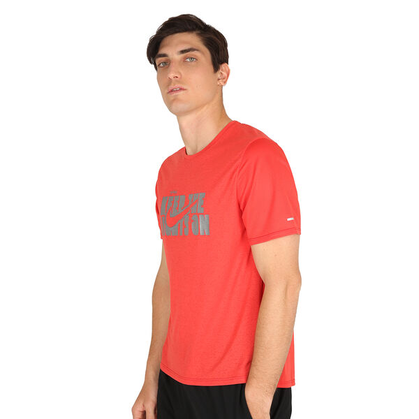 Remera Nike Dri-Fit Miler Wild Run