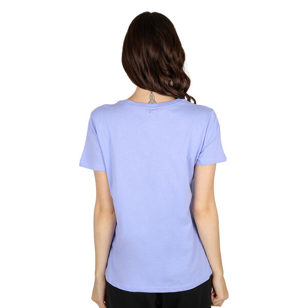 Remera Nike Sporstwear Essential