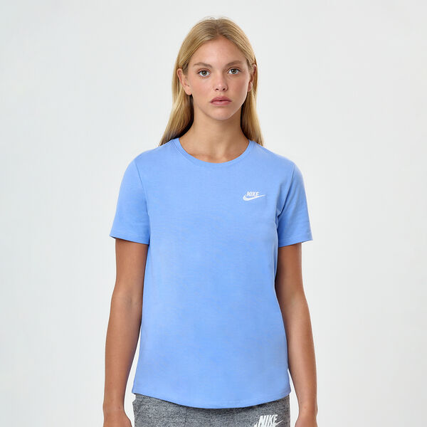 Remera Nike Club Mujer