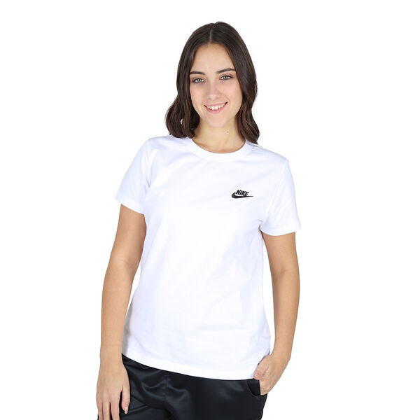 Remera Nike Sportswear Club