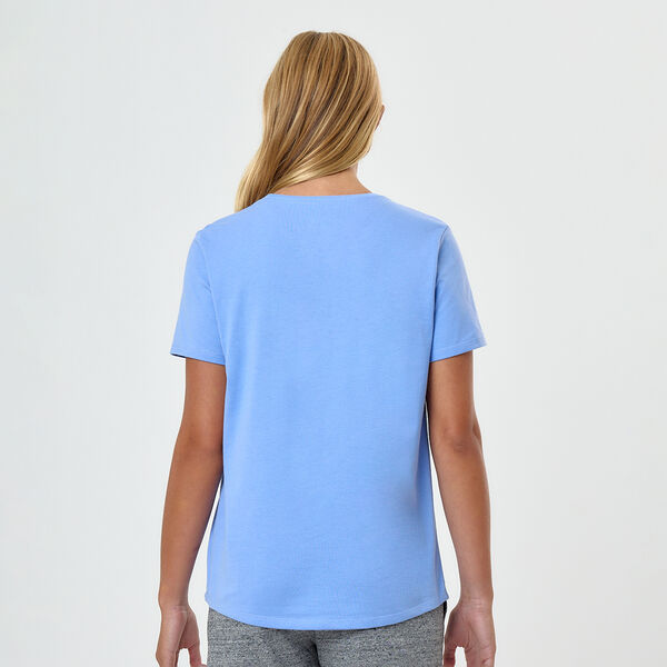 Remera Nike Club Mujer