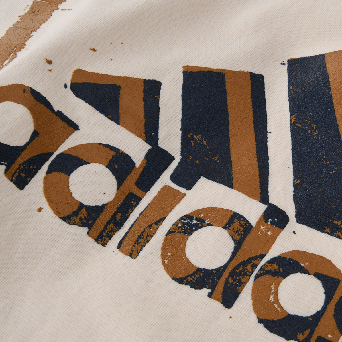Remera Urbana adidas Estampada Hombre,  image number null