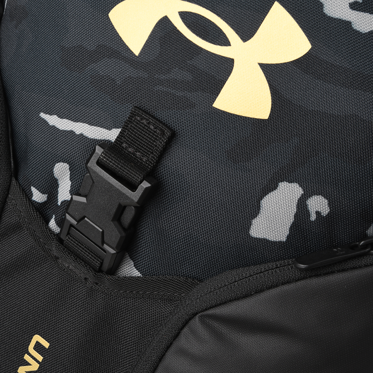 Mochila Entrenamiento Under Armour Hustle Pro Dexter