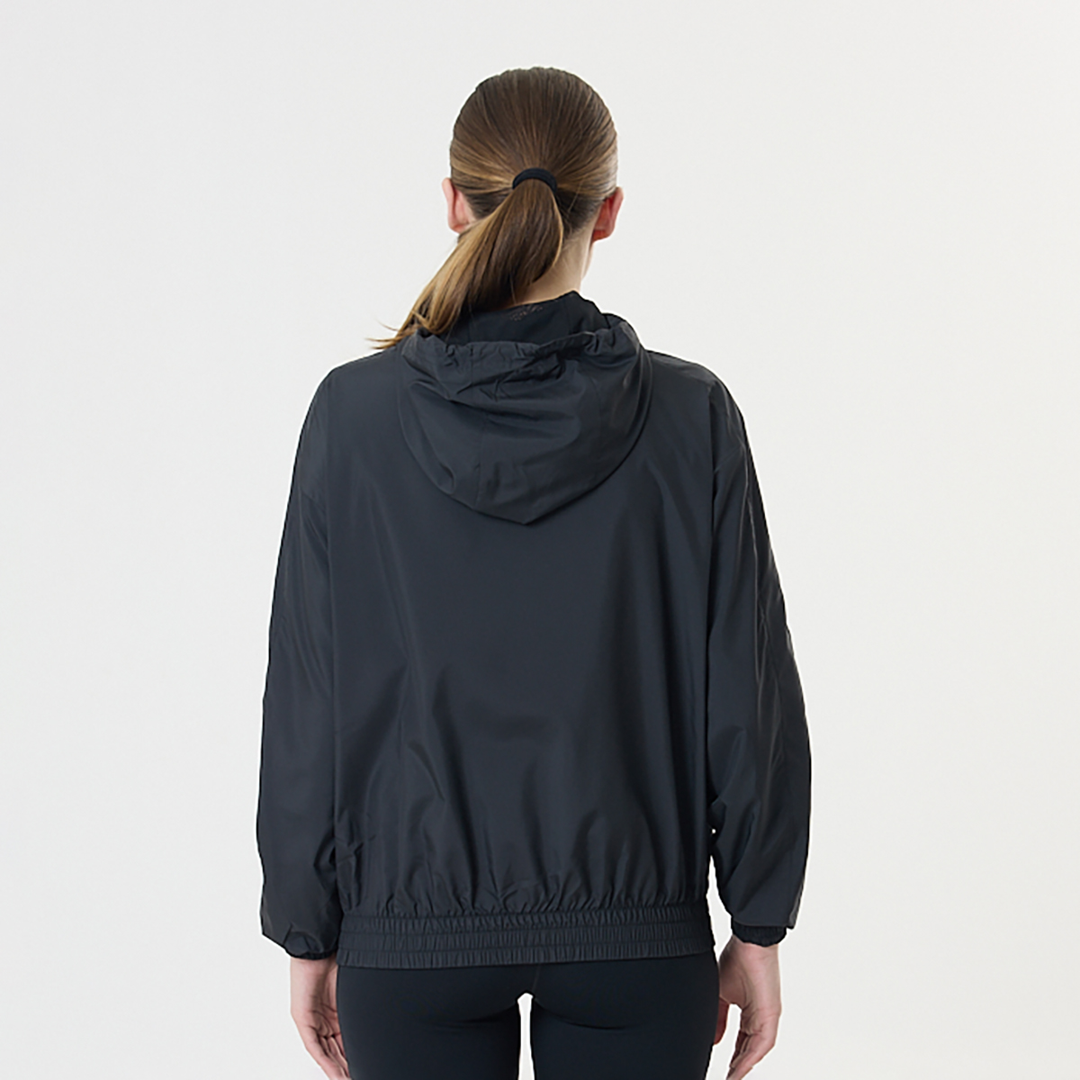 Campera Nike Rompevientos Essential Hd Mujer,  image number null