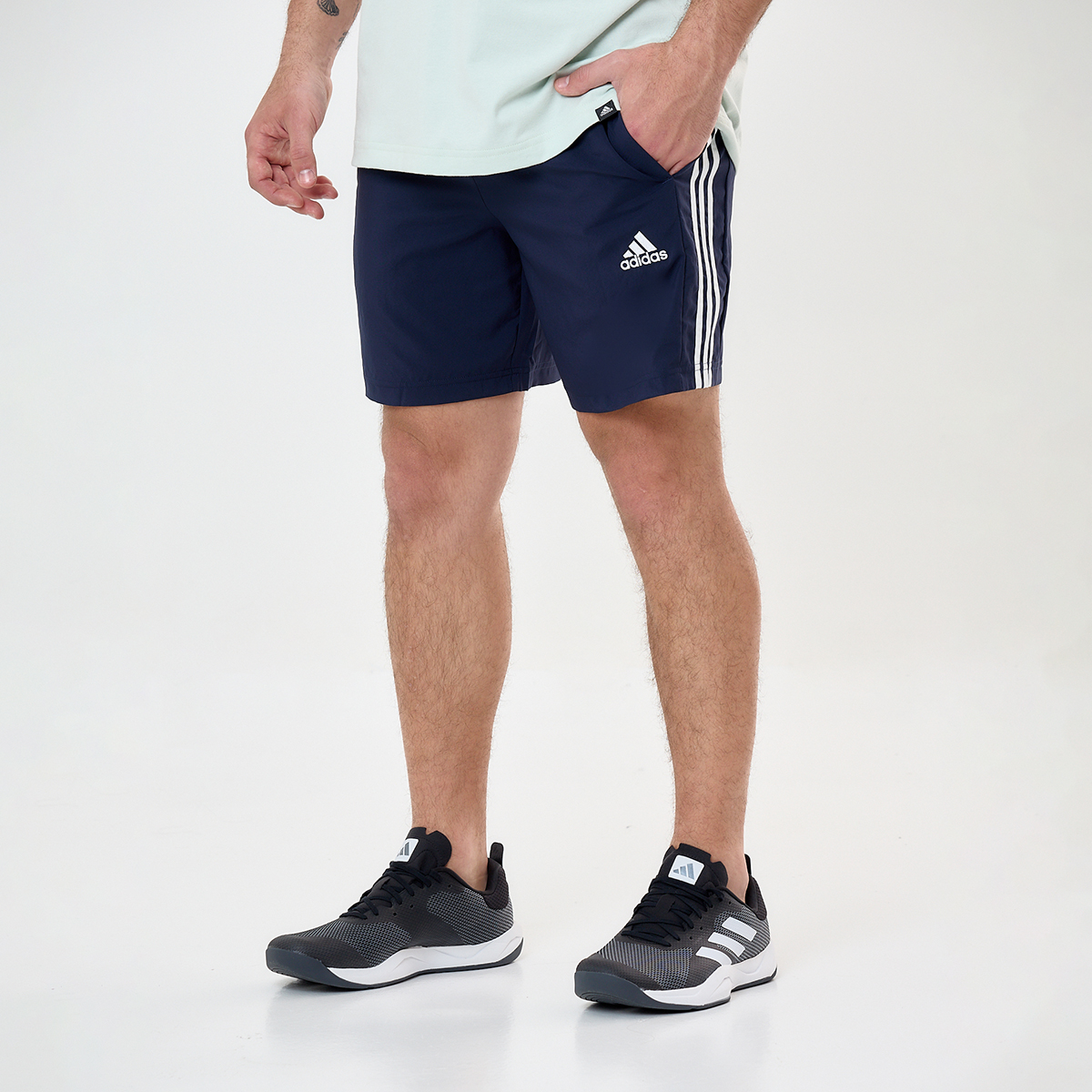 Short Urbano adidas Essentials Chelsea 3 Tiras Hombre Dexter