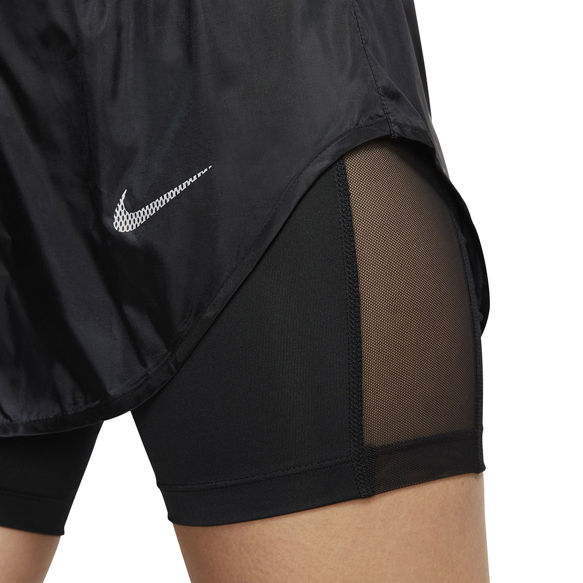 Short Nike Tempo Icon clash,  image number null