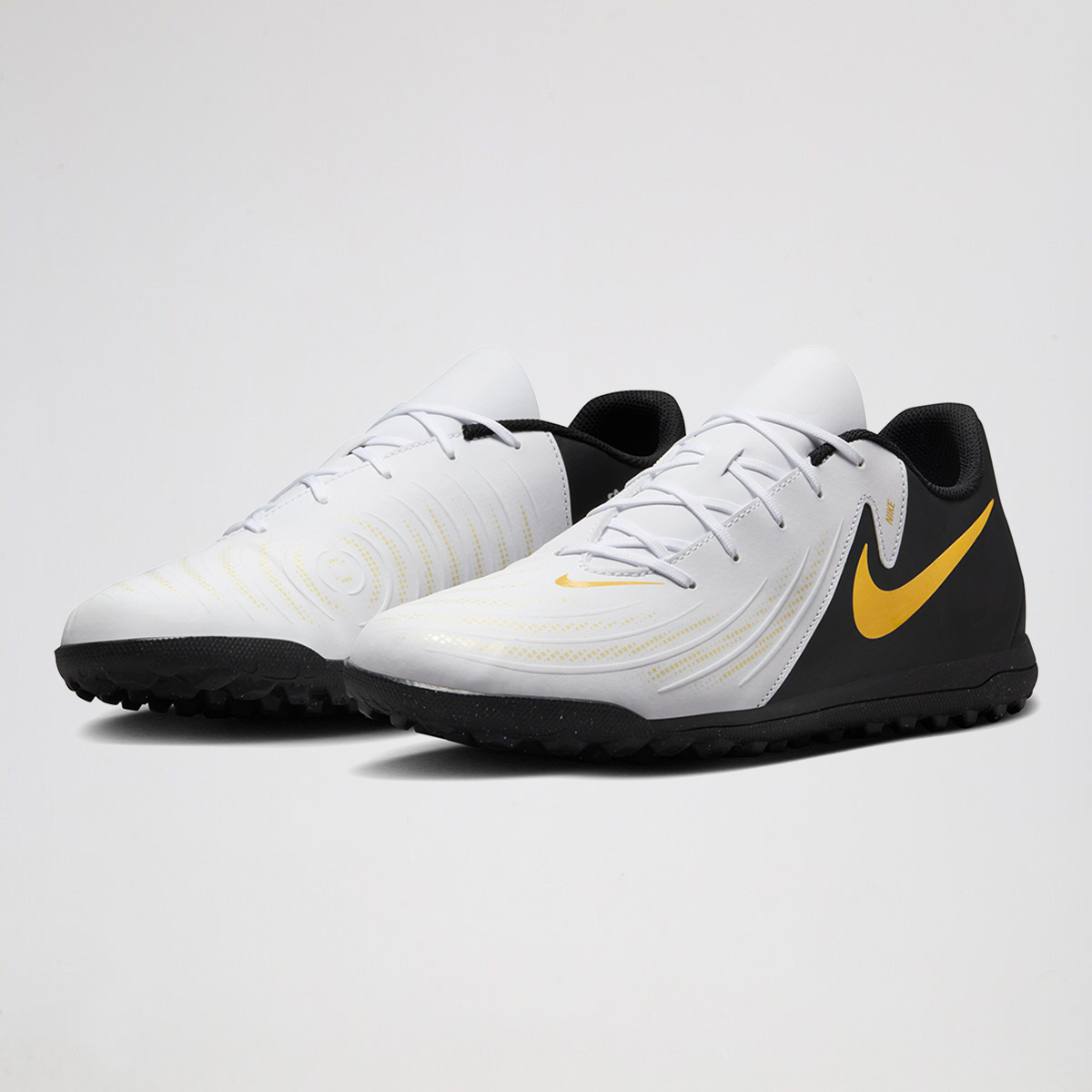 Botines Fútbol Nike Phantom Gx 2 Club TF Hombre,  image number null