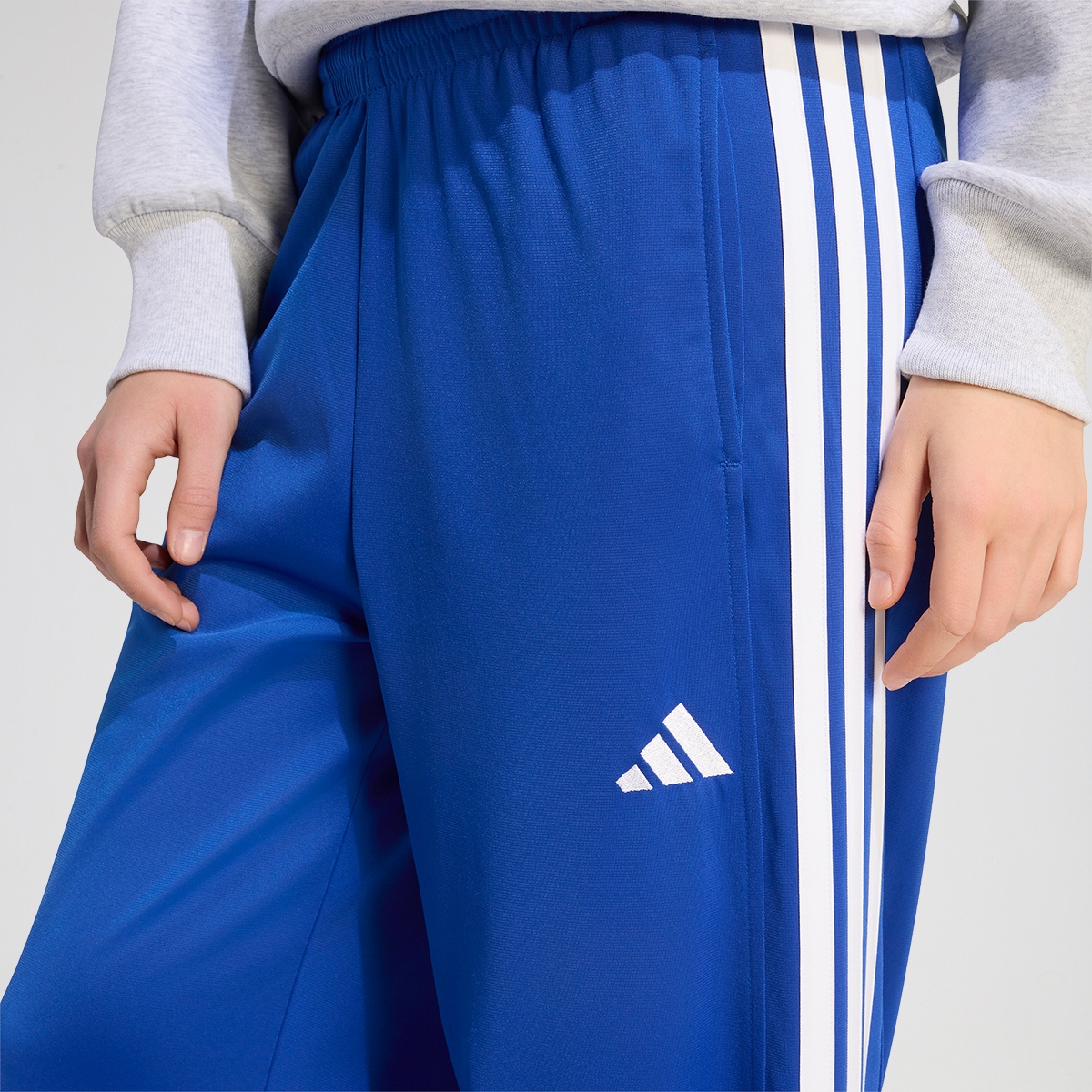 Pantal&oacute;n adidas Dayready Pierna Ancha Mujer,  image number null