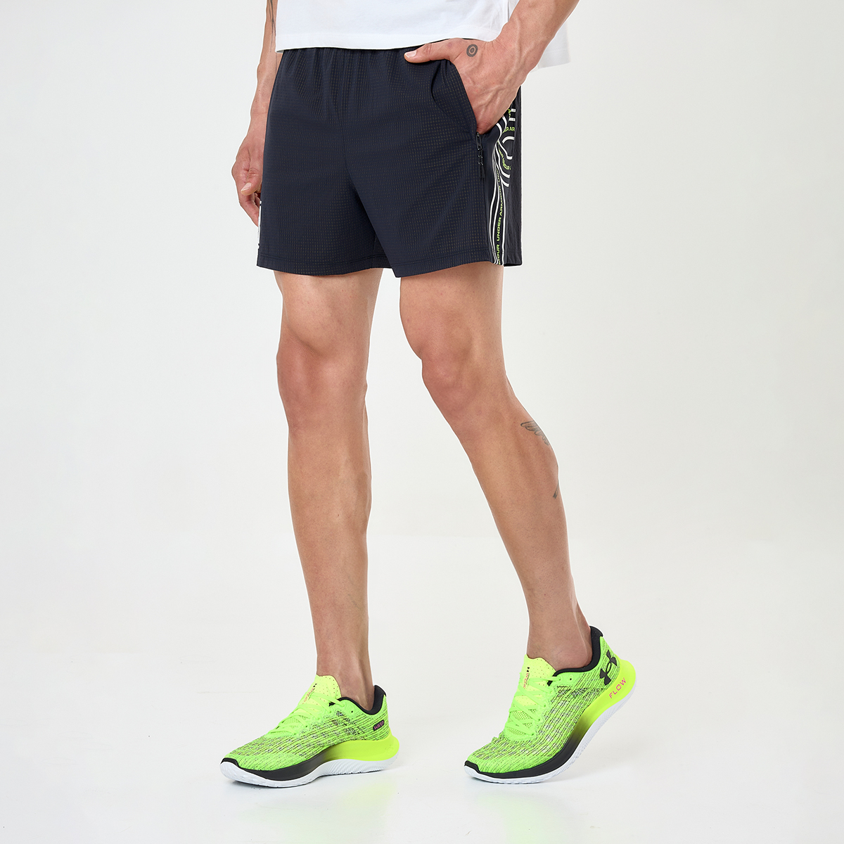 Short Under Armour Launch Hombre,  image number null