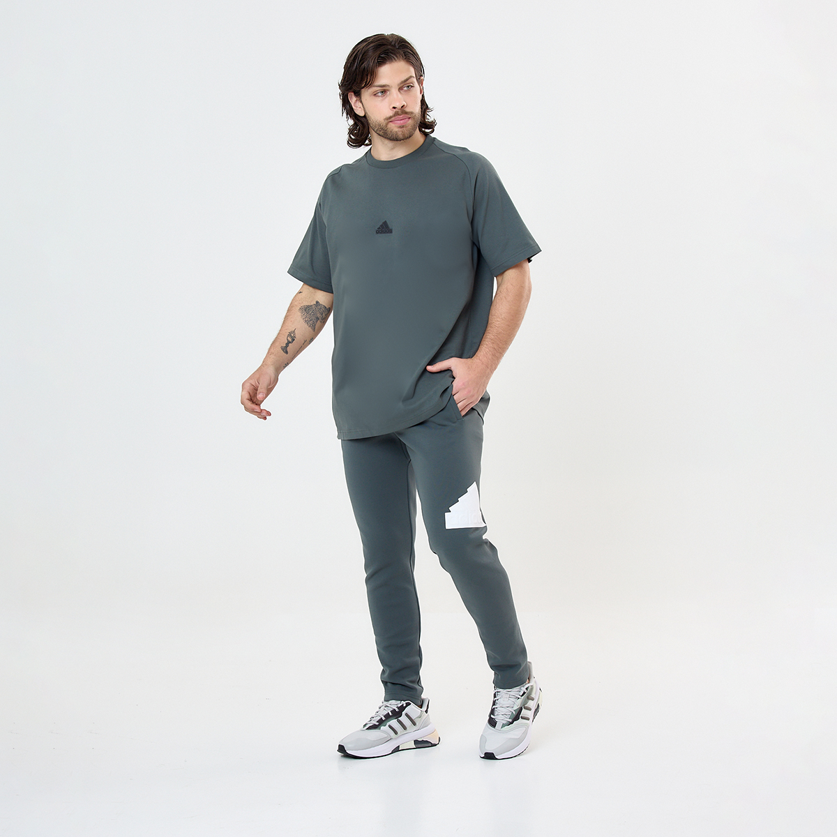 Pantalón adidas Future Icons Badge Of Sport Hombre,  image number null