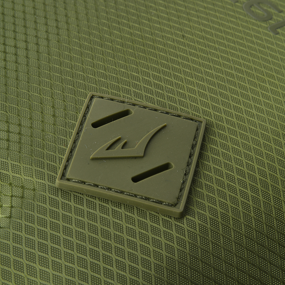 Mochila Everlast 18 Pulgadas tiras regulables,  image number null