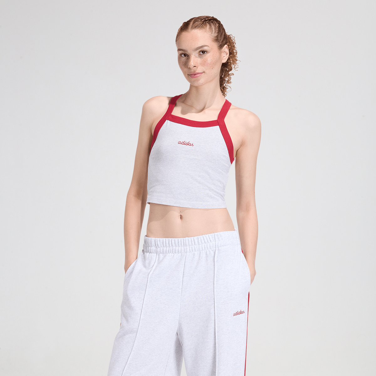 Top adidas Seasonal Essentials Colorpop Graphic Mujer,  image number null