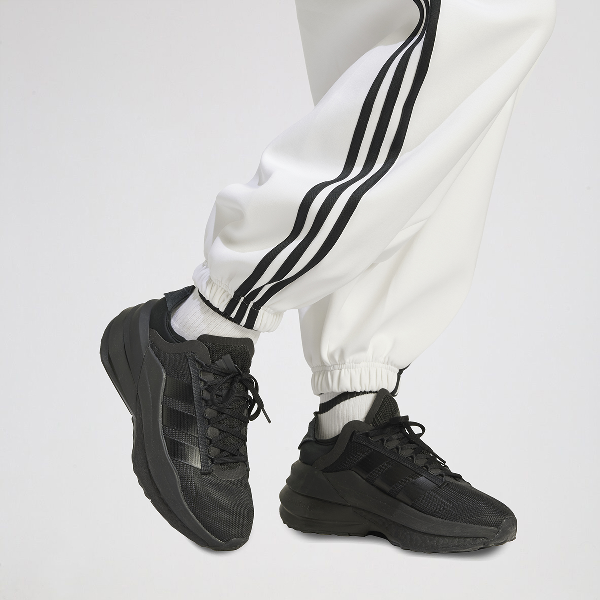 Pantalón adidas Fi 3 Tiras Mujer,  image number null