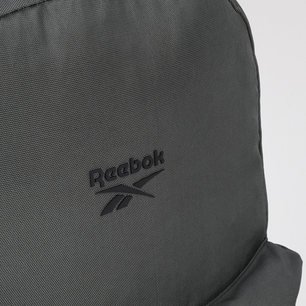 Mochila Reebok 18 Pulgadas con Bolsillo Frontal Nailon,  image number null