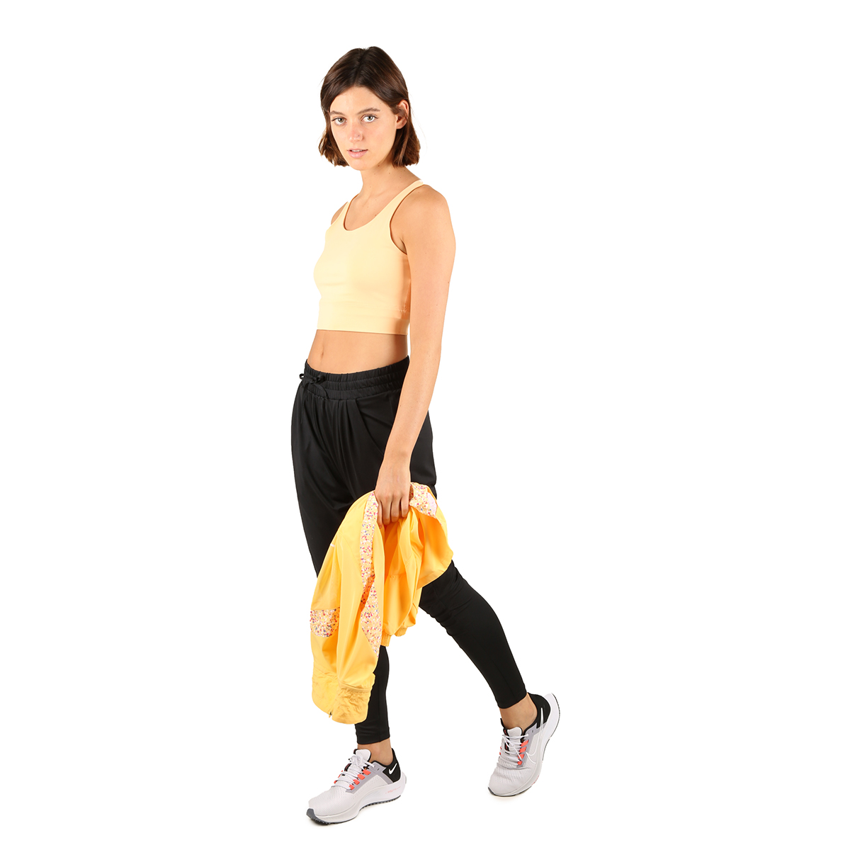 Top Nike Yoga Luxe,  image number null
