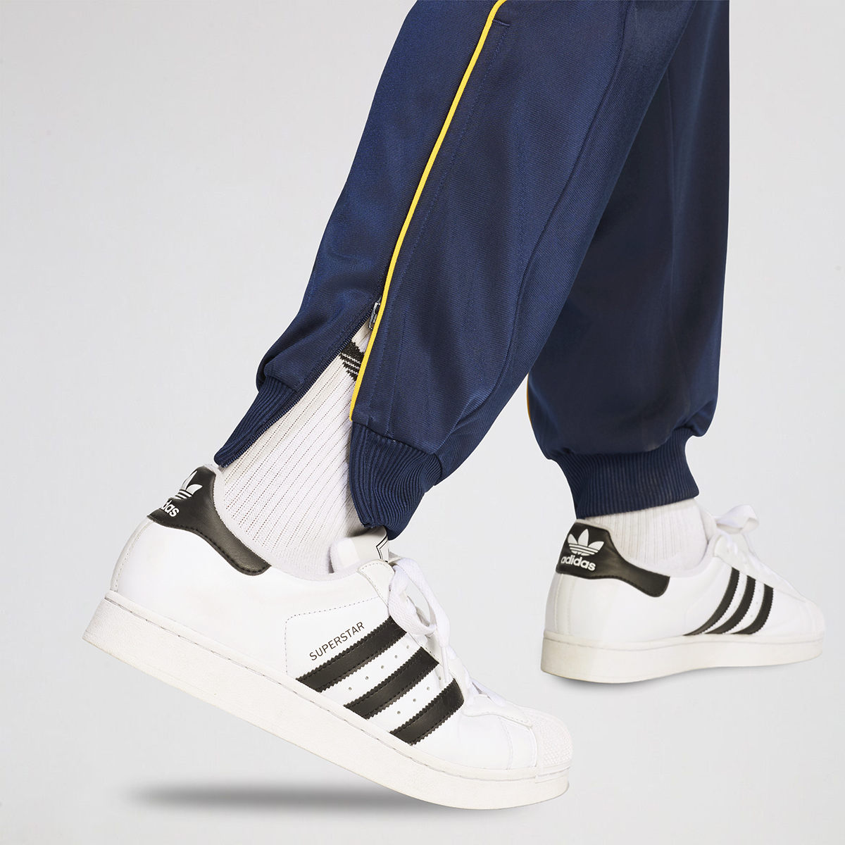 Pantal&oacute;n Boca Juniors adidas Aniversario 2026 Hombre,  image number null