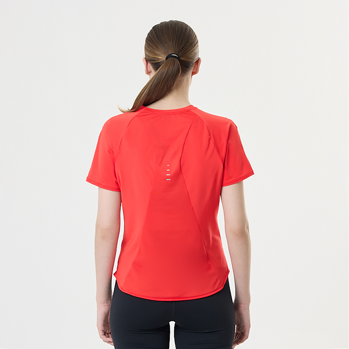 Remera Running Nike Swift para Mujer,  image number null