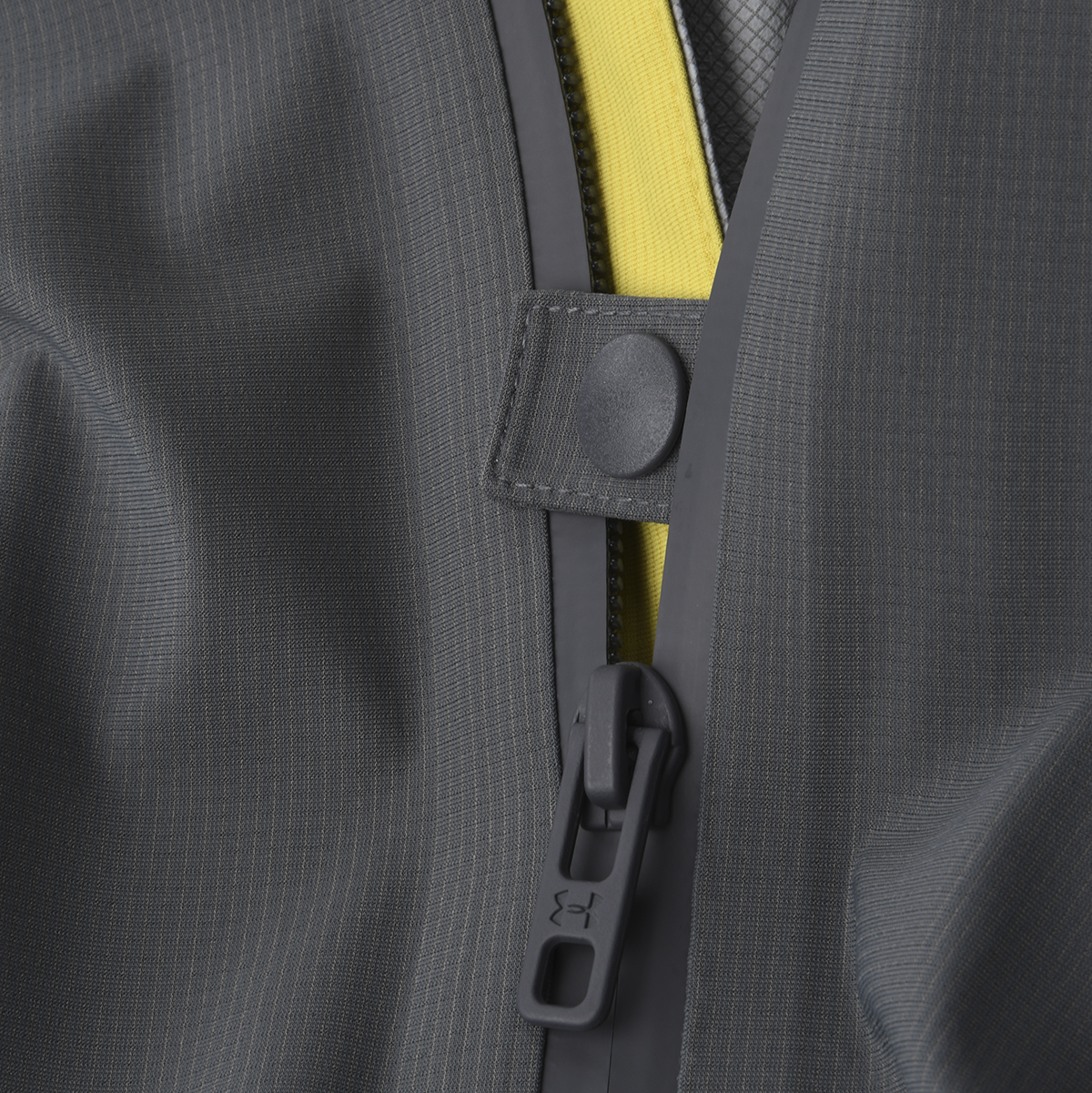 Campera Under Armour Halo Run Hombre,  image number null