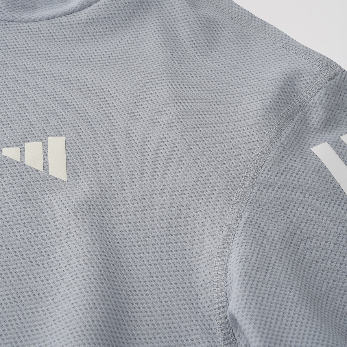 Remera adidas Own The Run Mujer,  image number null