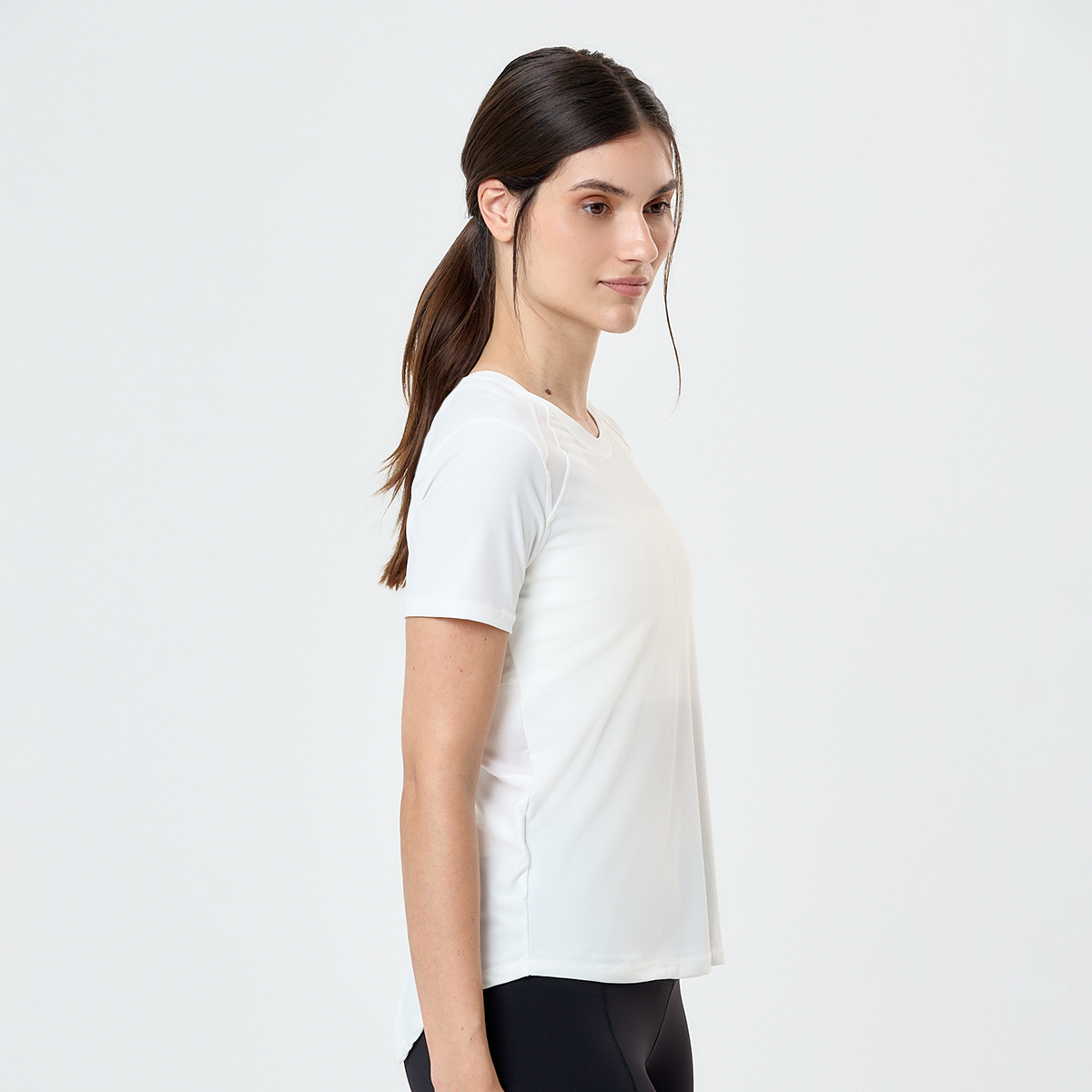 Remera Loop Up Breath Motion Mujer- Comfort Blend- Manga Corta,  image number null
