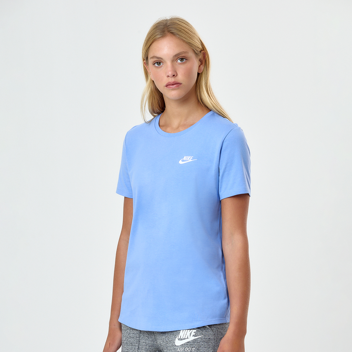 Remera Nike Club Mujer,  image number null