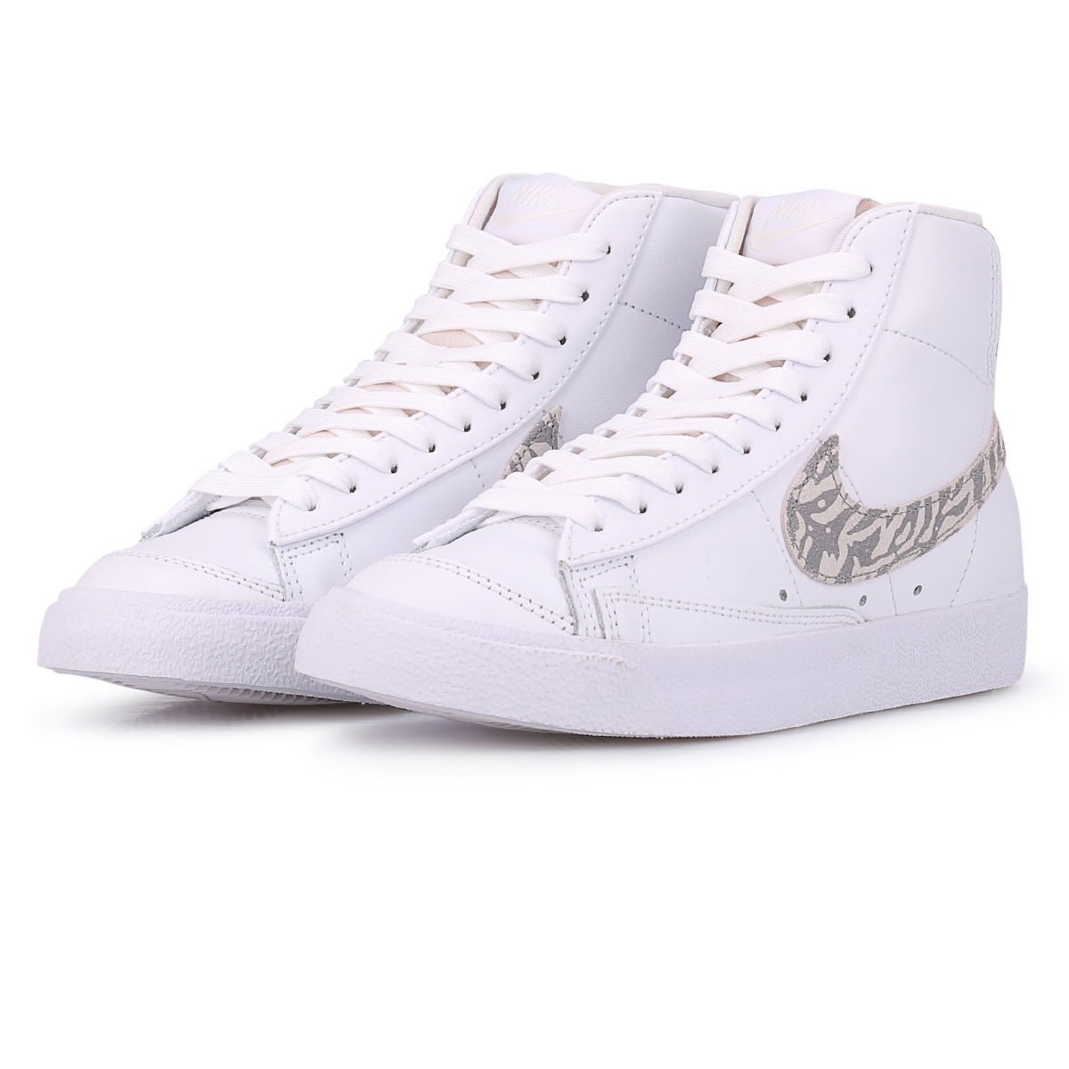Zapatillas Nike Blazer Mid '77 SE,  image number null