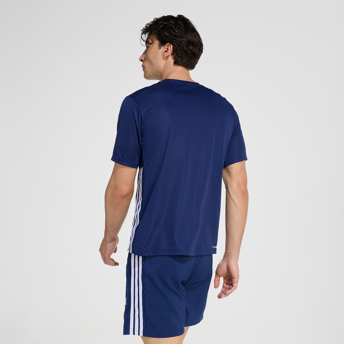 Remera adidas Workout Essentials 3 Tiras Hombre,  image number null