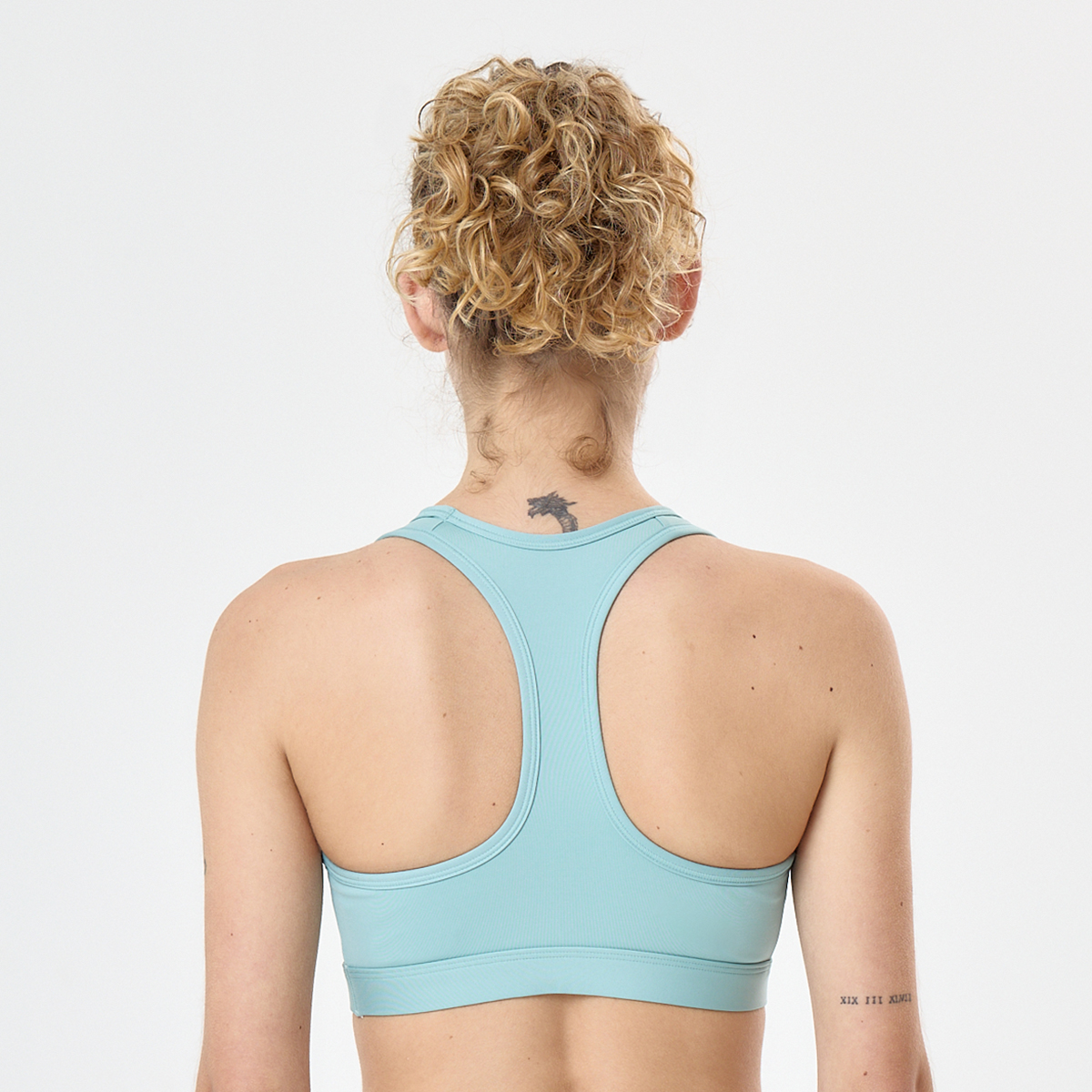 Top Entrenamiento Nike Swoosh Medium Mujer,  image number null