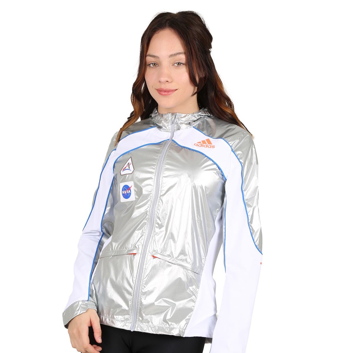 Campera adidas mujer 2025 nylon