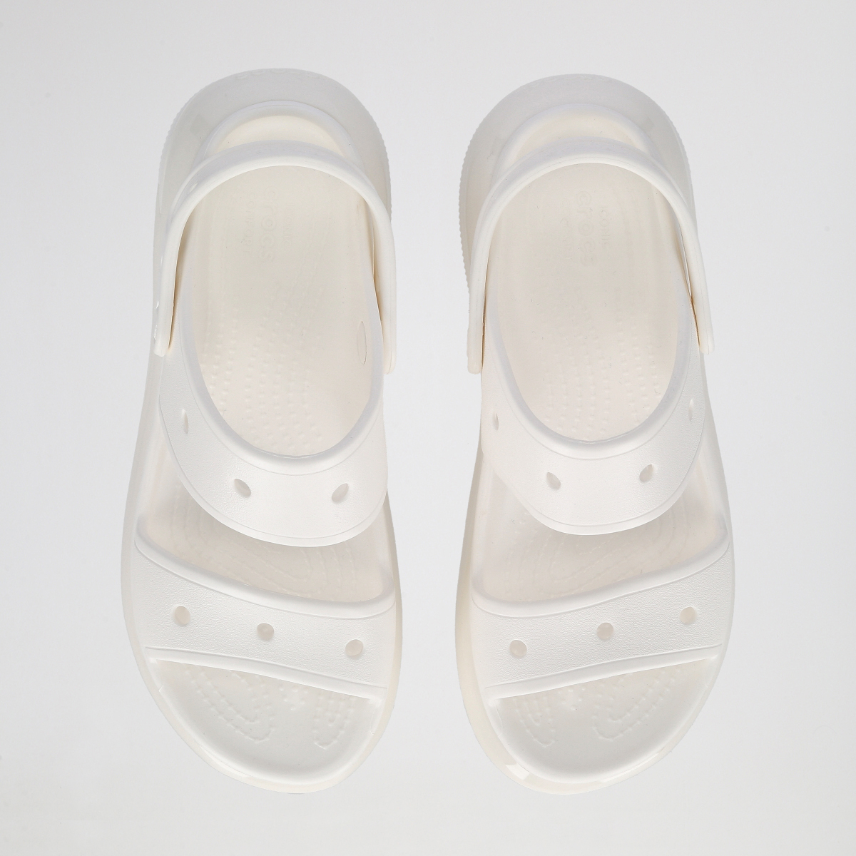 Zuecos Crocs Classic Mega Crush con Plataforma,  image number null