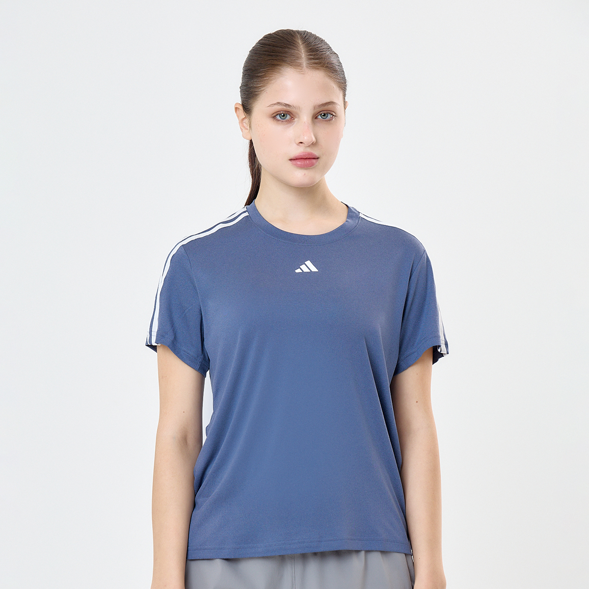 Remera adidas Aeroready Essentials 3 Tiras Mujer,  image number null