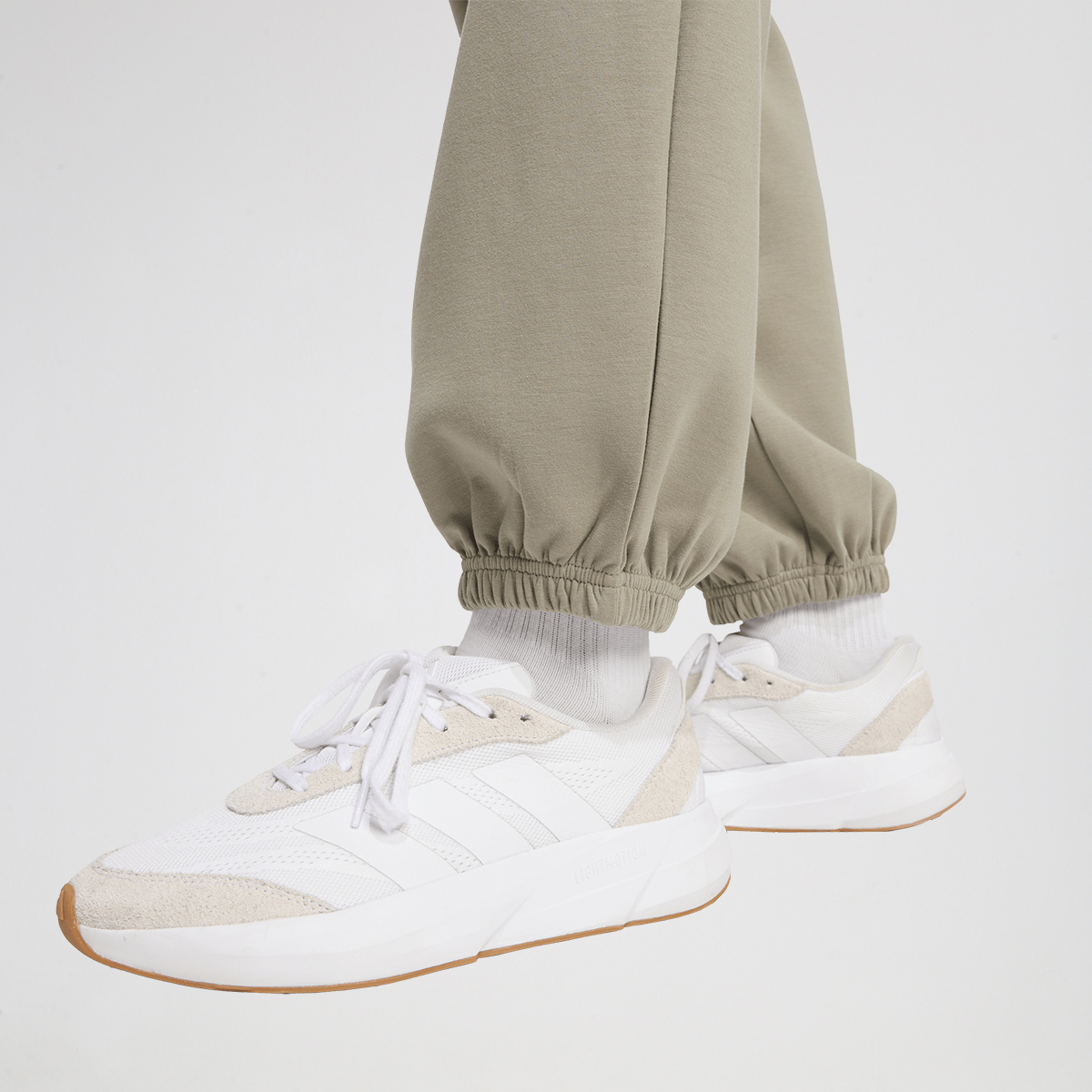 Pantalón adidas ALL SZN Soft Lux Loose Mujer,  image number null