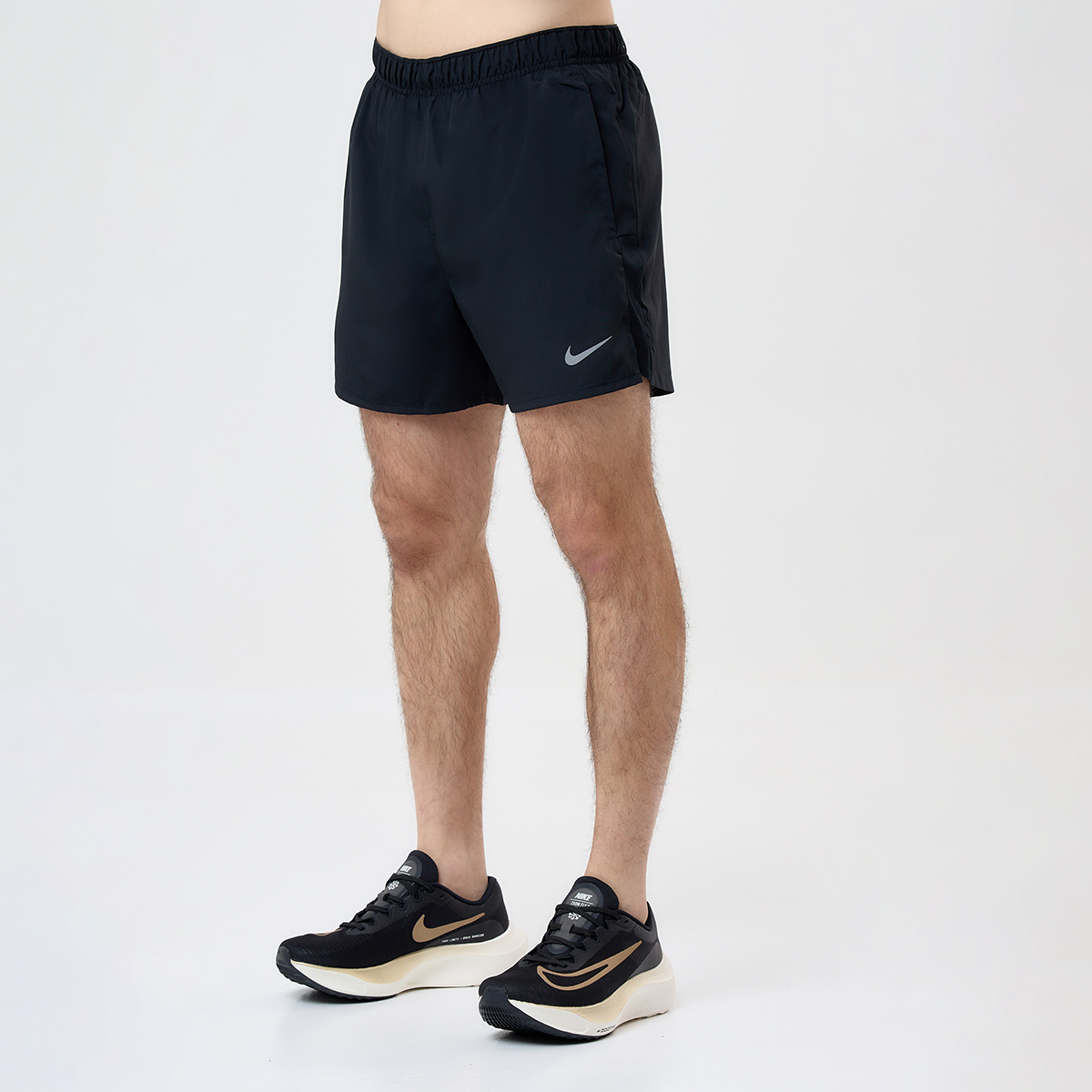 Short Running Nike Challenger Hombre,  image number null