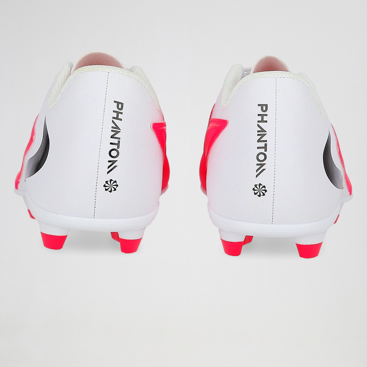 Botines F&uacute;tbol Nike Phantom 6 Low Club FG/MG Hombre,  image number null