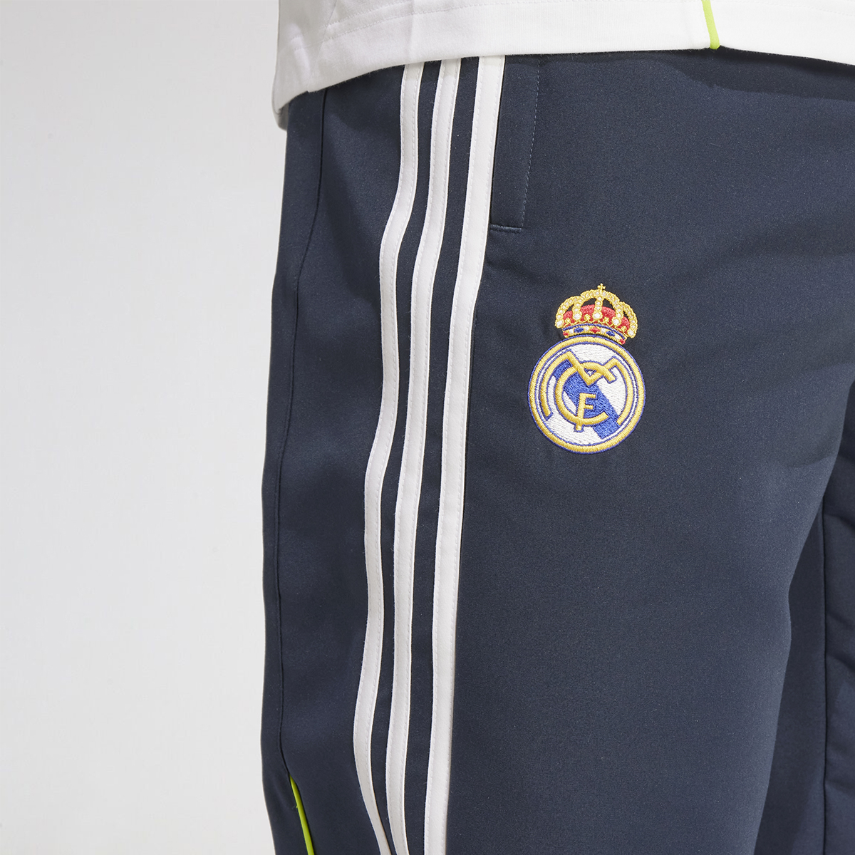 Pantalon Real Madrid adidas Ubp 2025 de Hombre,  image number null