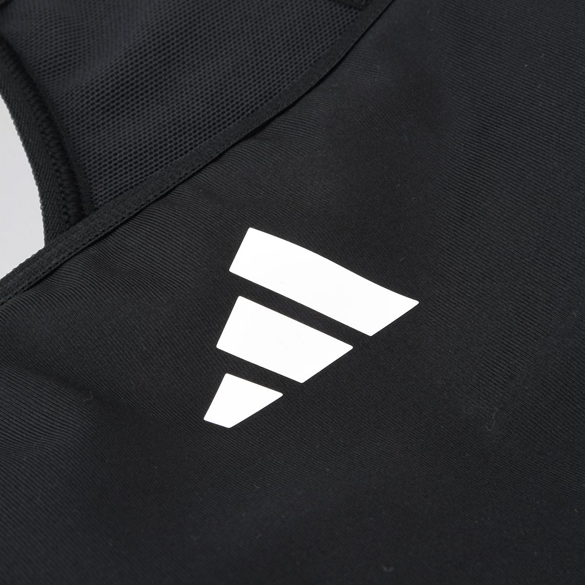 Top adidas Techfit Mujer,  image number null