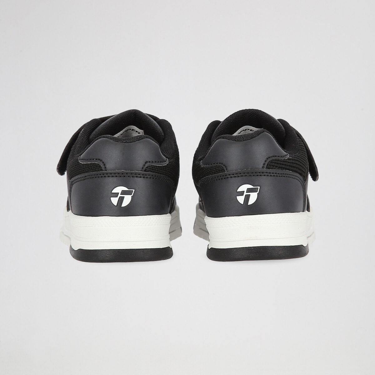 Zapatillas con velcro y cord&oacute;n Topper Quarter Cs Infantil,  image number null