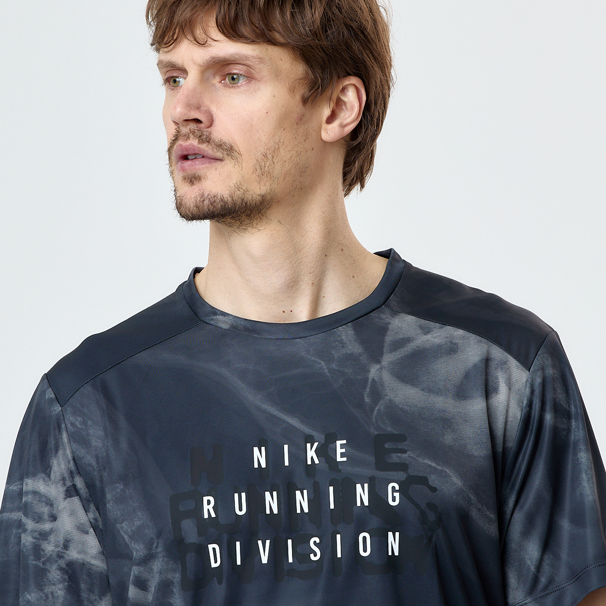 Remera Running Nike Division Rise 365 Hombre,  image number null