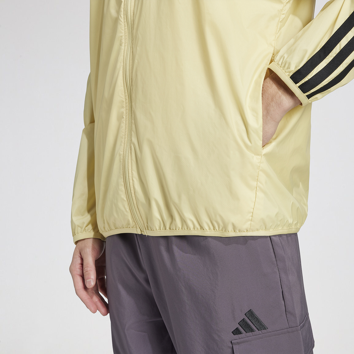 Campera adidas Essentials 3 Tiras Windbreaker Hombre,  image number null