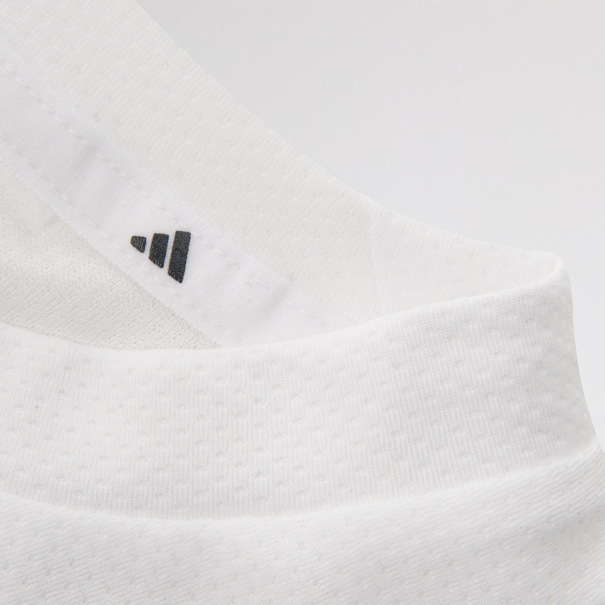 Remera Entrenamiento adidas Essentials 3 Tiras Hombre,  image number null