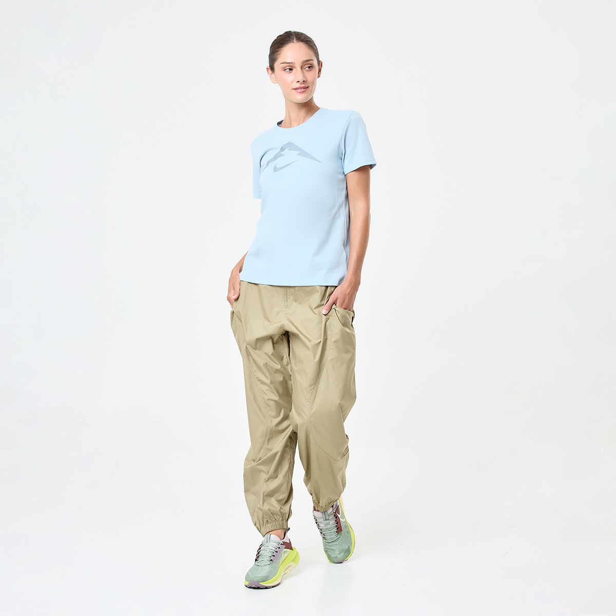 Pantalón Nike Trail Repel Mujer,  image number null
