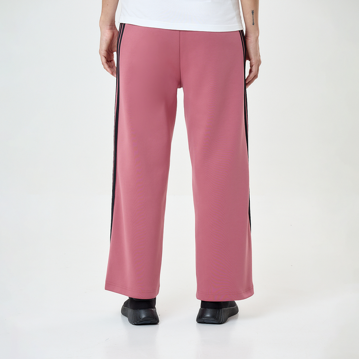 Pantalón adidas Future Icons 3 Tiras Mujer,  image number null