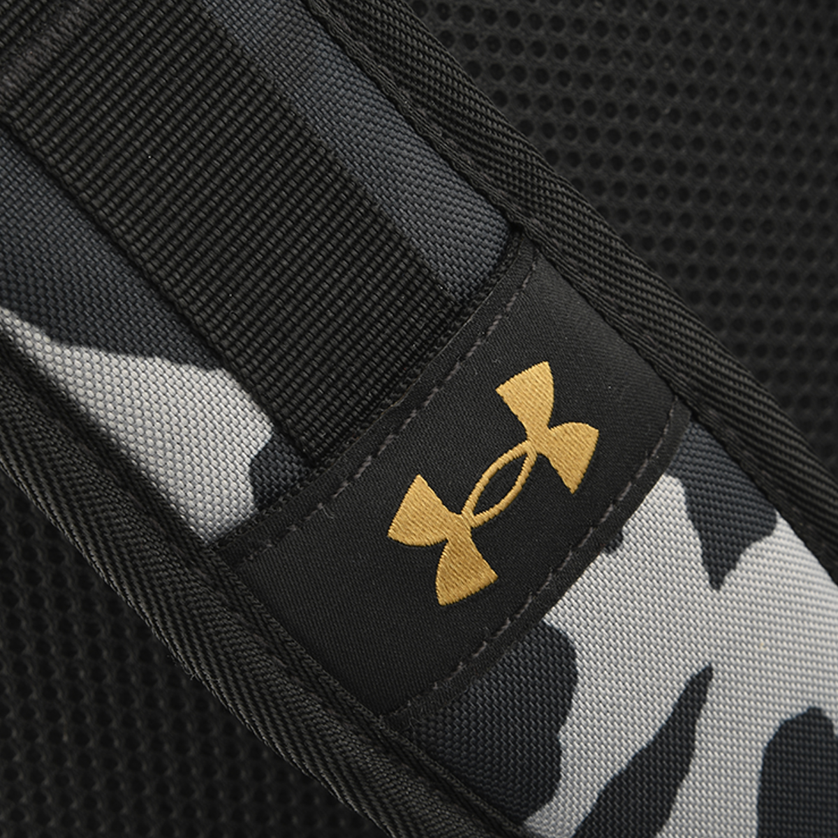 Mochila Entrenamiento Under Armour Hustle 5.0,  image number null
