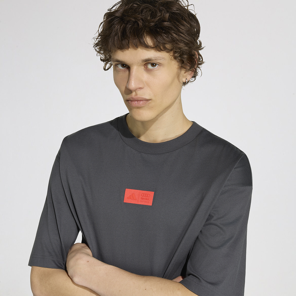 Remera adidas Audi Revolut F1 Team Elevated Graphic,  image number null