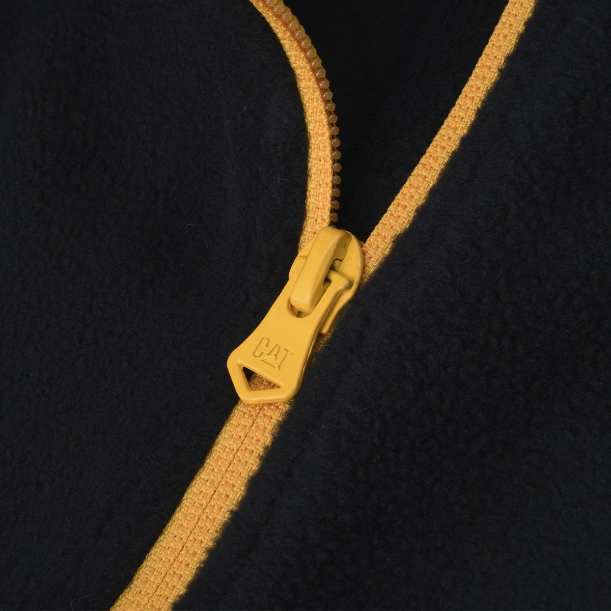 Buzo CAT Microfleece Hombre poli&eacute;ster,  image number null