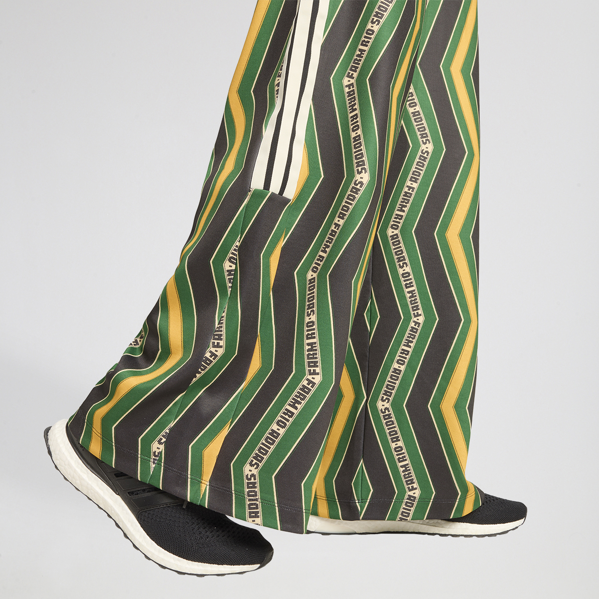 Pantalón adidas X Farm Tiro Mujer,  image number null