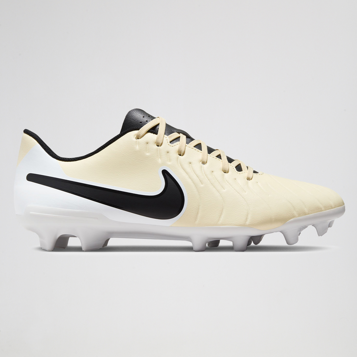 Botines Fútbol Nike Tiempo Legend 10 Club MG Hombre,  image number null